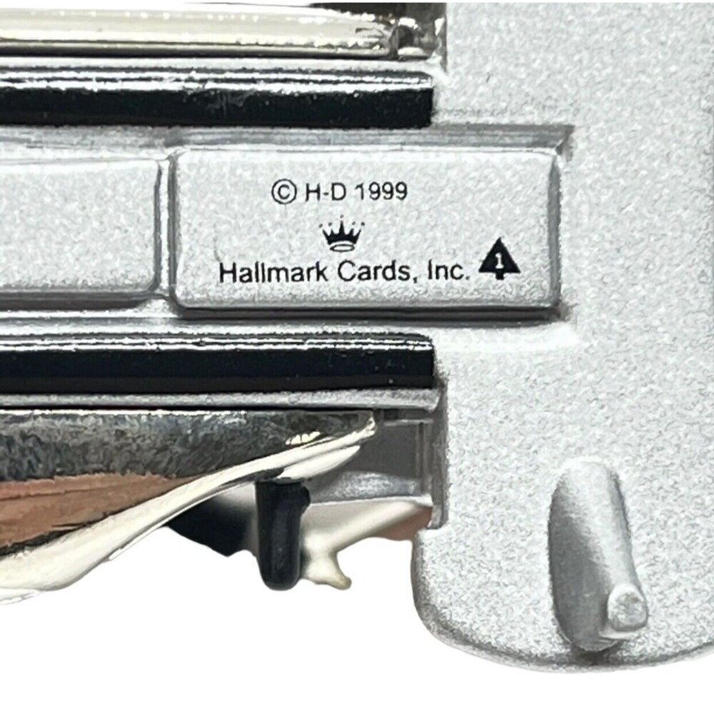 New Heritage Springer Harley-Davidson Motorcycle Hallmark Keepsake Ornament 1999 - Picture 7 of 12